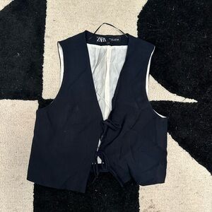 Zara Black Sleeveless Vest